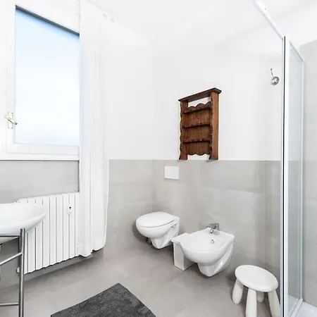 Apartment Loft Olmo Centrale, A/c Wifi *